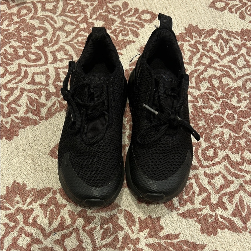 Air Max 270 Toddler 13.5 Black Athletic Sneakers